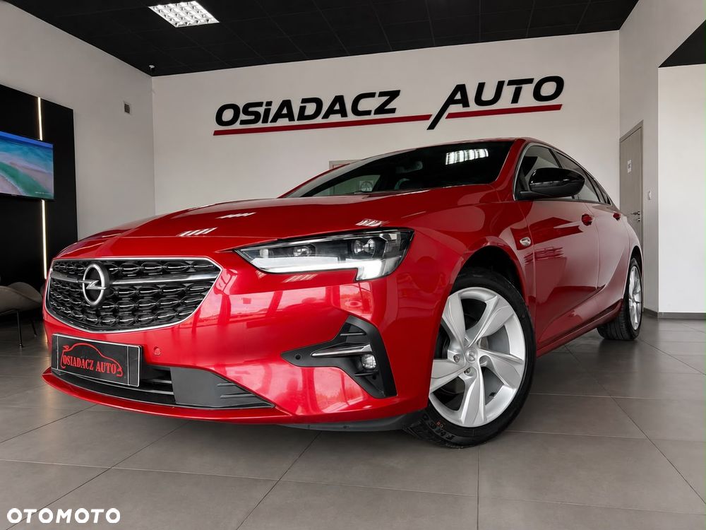 Opel Insignia - 1