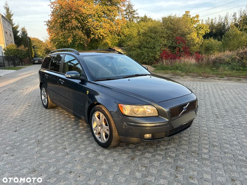Volvo V50 - 2