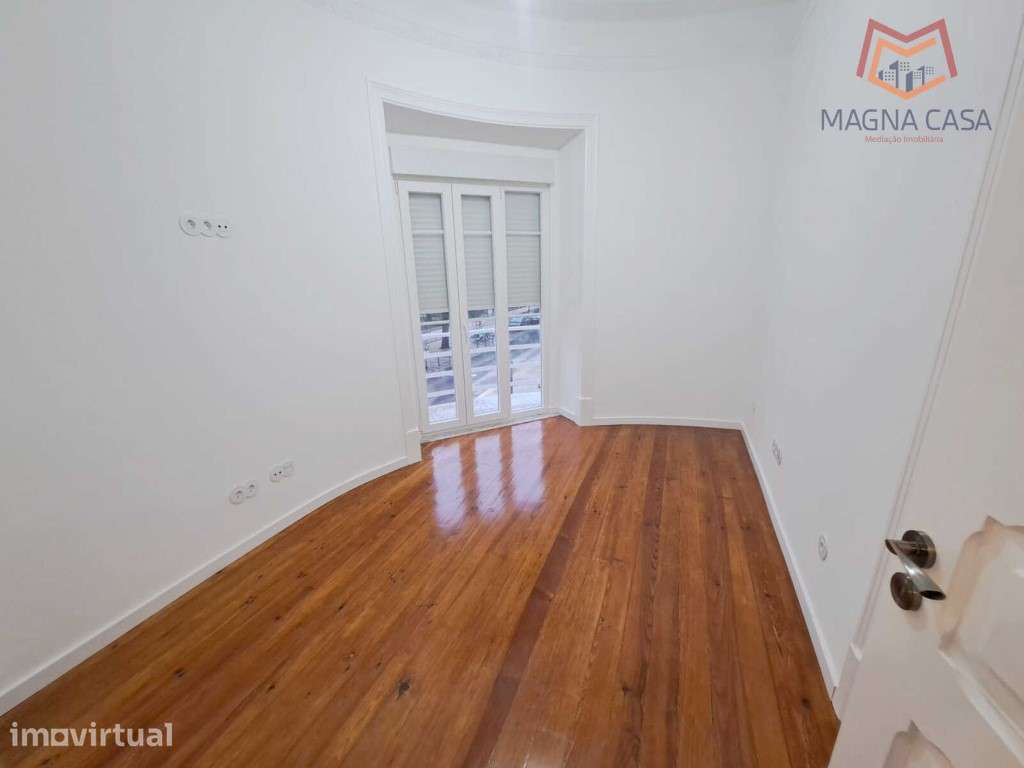 Apartamento T3 para venda na Avenida General Roçadas - Lisboa, tota... - Grande imagem: 4/51