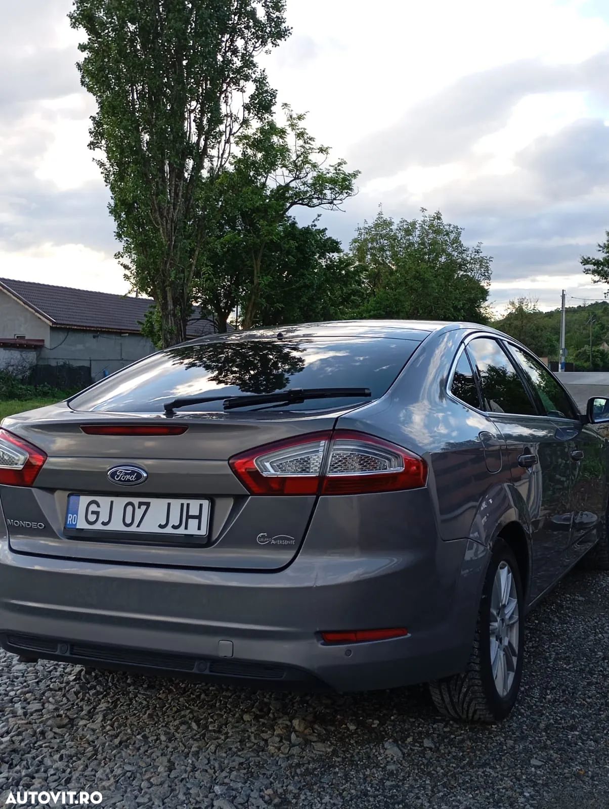 Ford Mondeo - 1
