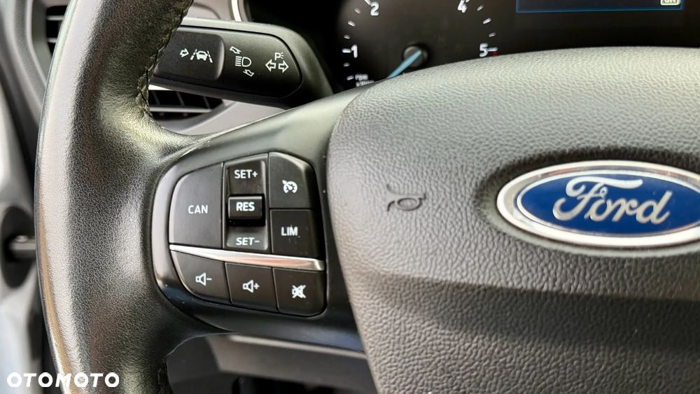 Ford Focus SW 1.5 EcoBlue S&S COOL&CONNECT - 10