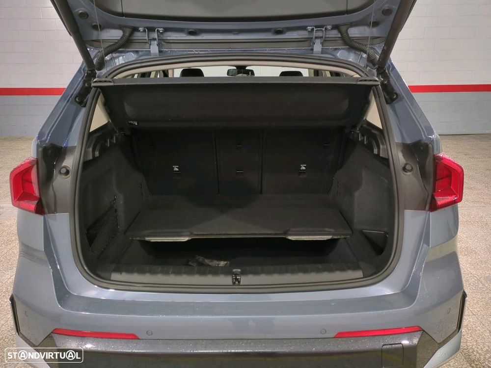 BMW X1 sDrive18i xLine - 10