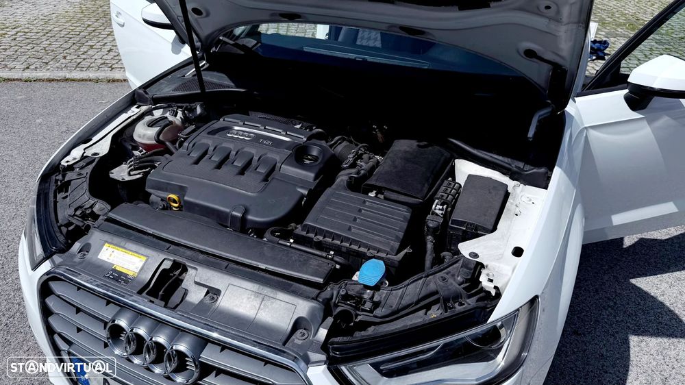 Audi A3 1.6 TDI (clean diesel) S tronic Attraction - 16
