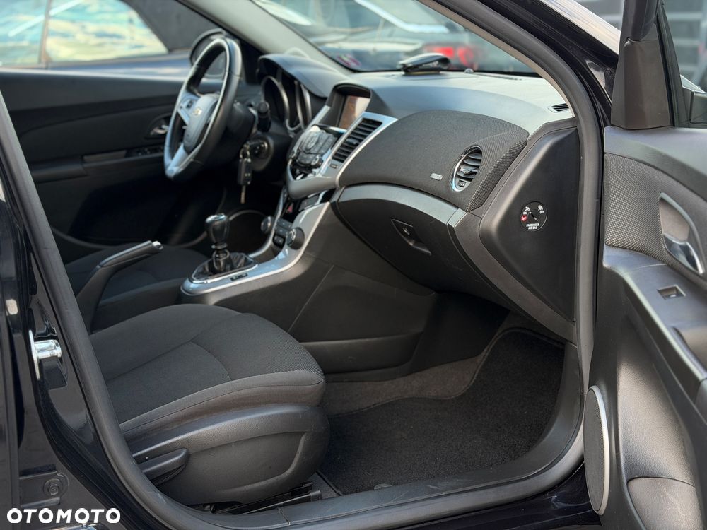 Chevrolet Cruze 1.4 T LT+ - 20