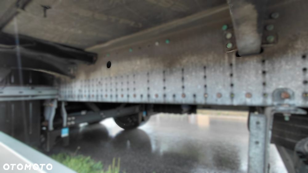 Schmitz Cargobull VARIOS PODNOSZONA OŚ MULTI LOCK - 12
