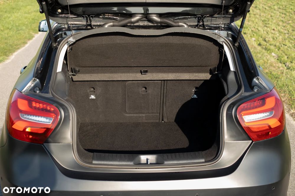 Mercedes-Benz Klasa A 200 7G-DCT AMG Line - 15