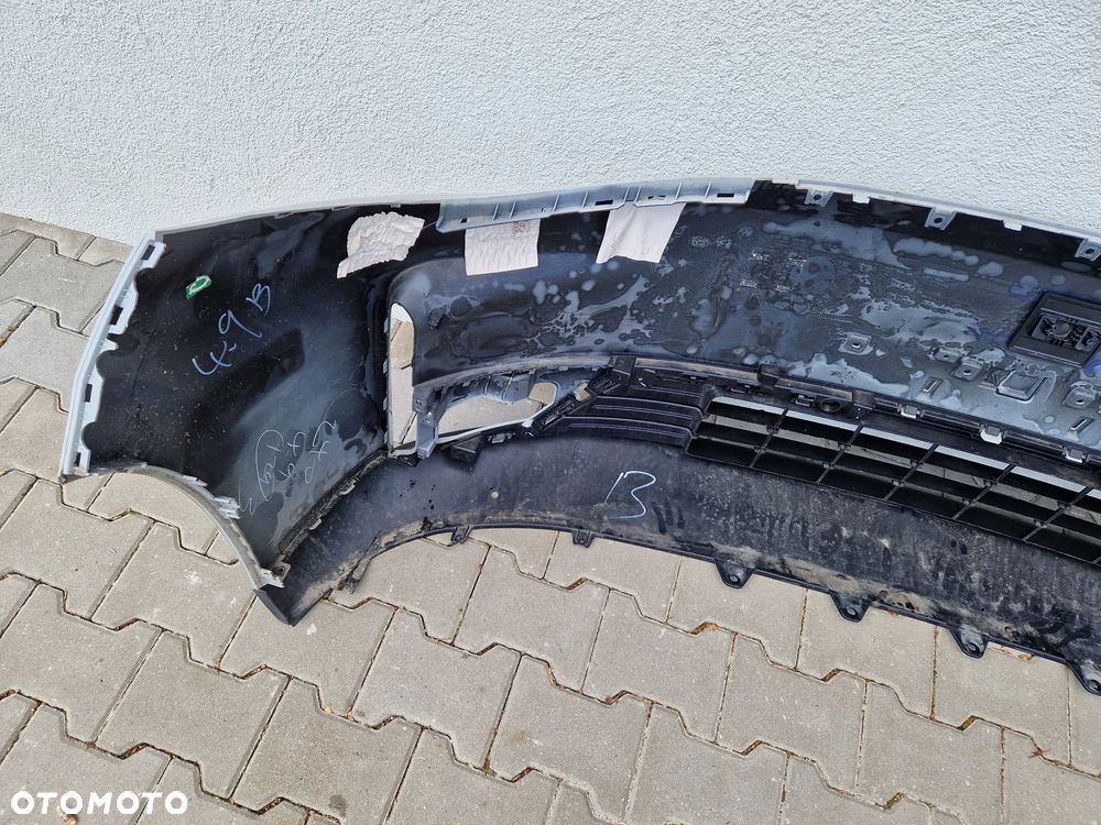 Zderzak Leapmotor C10 - 12