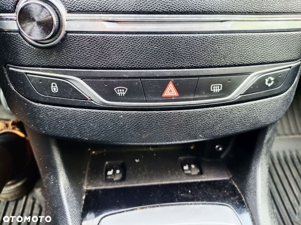 Peugeot 308 - 11