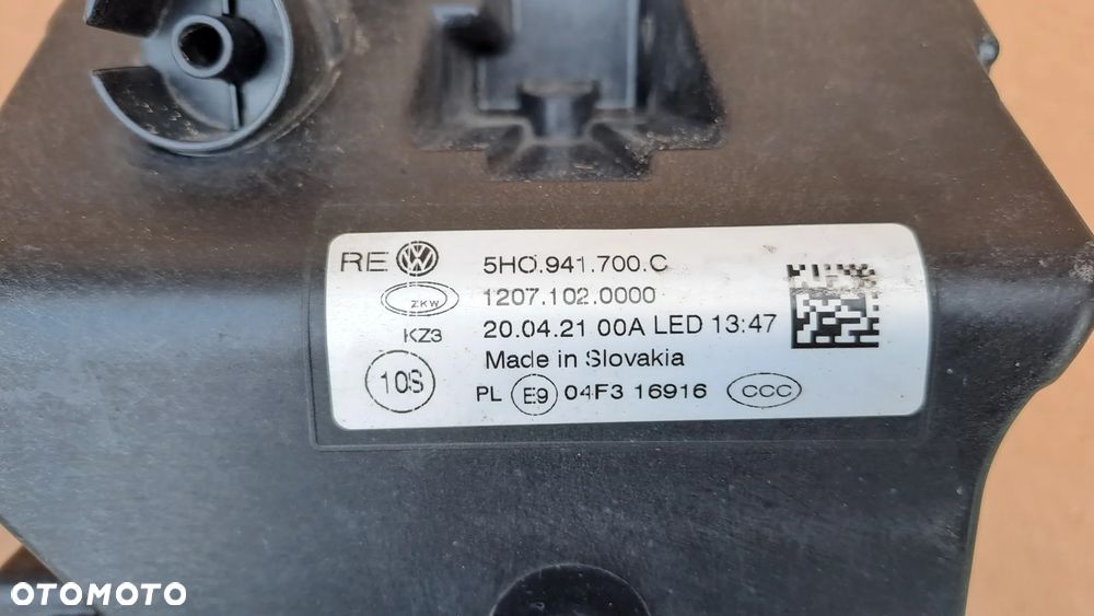 GOLF 8 VIII GTI GTE PRAWY HALOGEN LAMPA PRZECIWMGIELNA 5H0941700C - 4