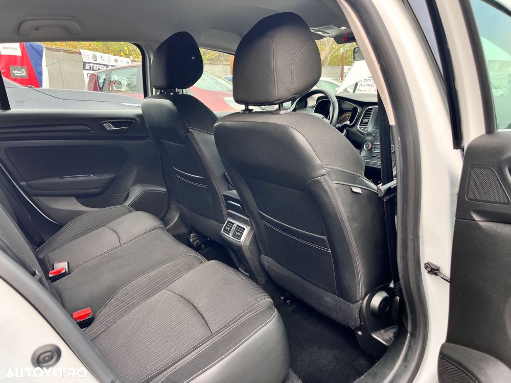 Renault Megane Energy dCi Zen - 17