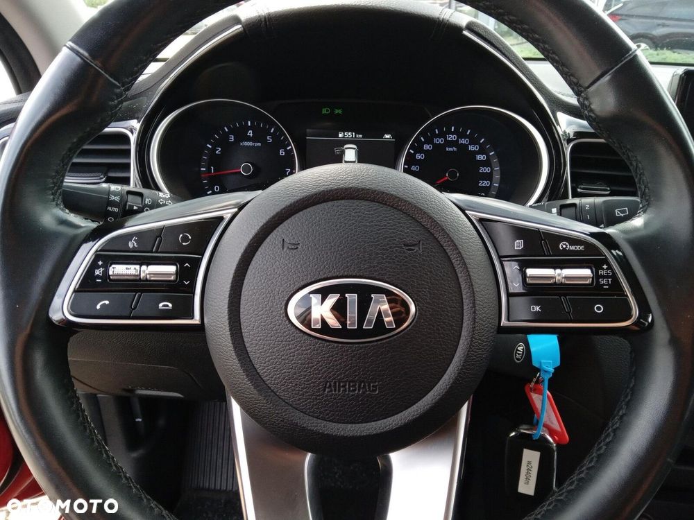 Kia Ceed 1.5 T-GDI DCT7 OPF (48V Mild Hybrid) Vision - 18
