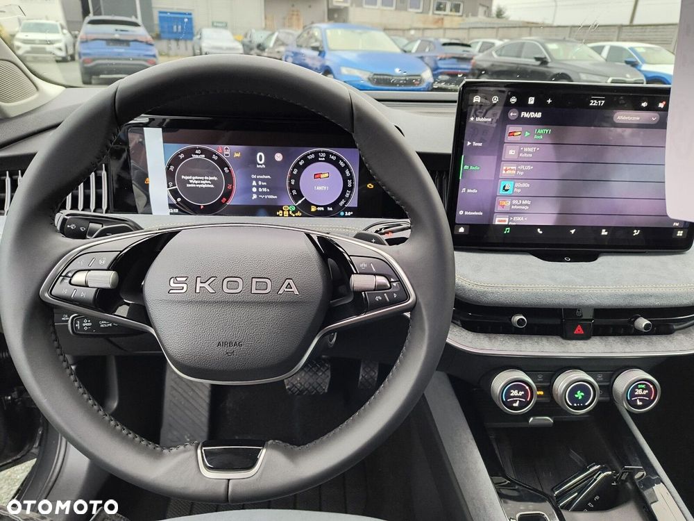 Skoda Superb 2.0 TSI Selection DSG - 12