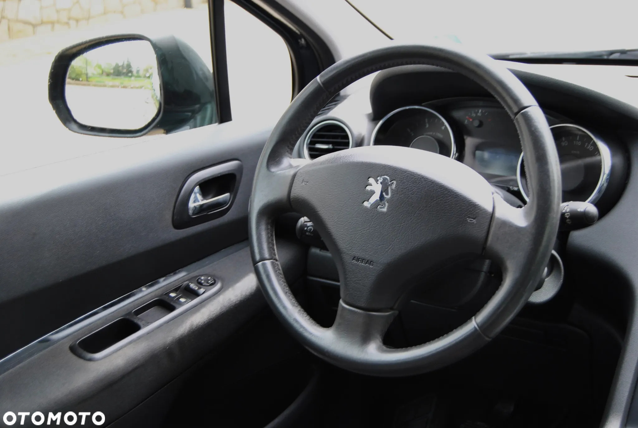 Peugeot 5008 1.6 Active - 10