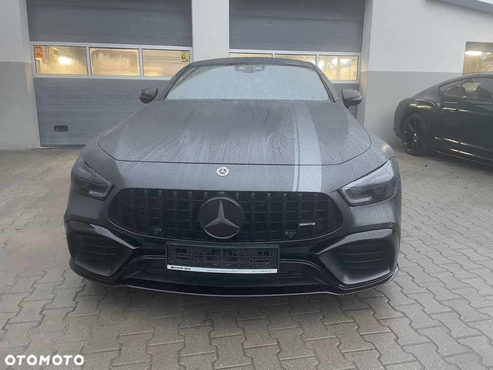 2019 Mercedes-Benz AMG GT 63 S 4-Matic+, photograph 5
