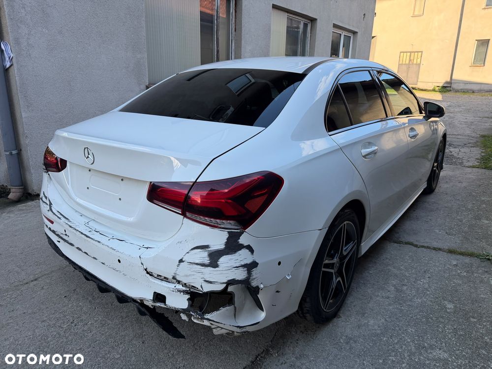 Mercedes-Benz Klasa A 200 7G-DCT AMG Line - 3