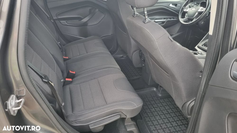 Ford Kuga 2.0 TDCi 4WD Powershift Titanium - 15