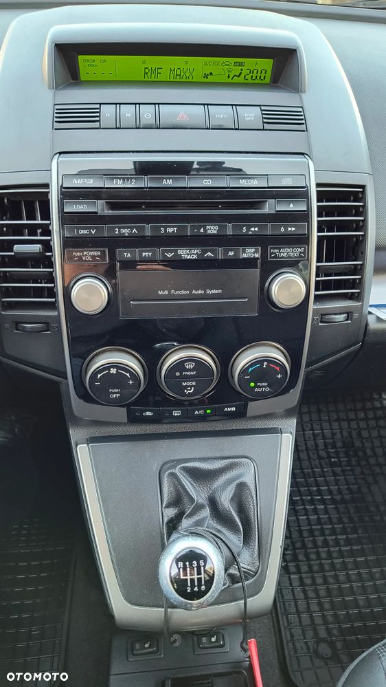 Mazda 5 - 15