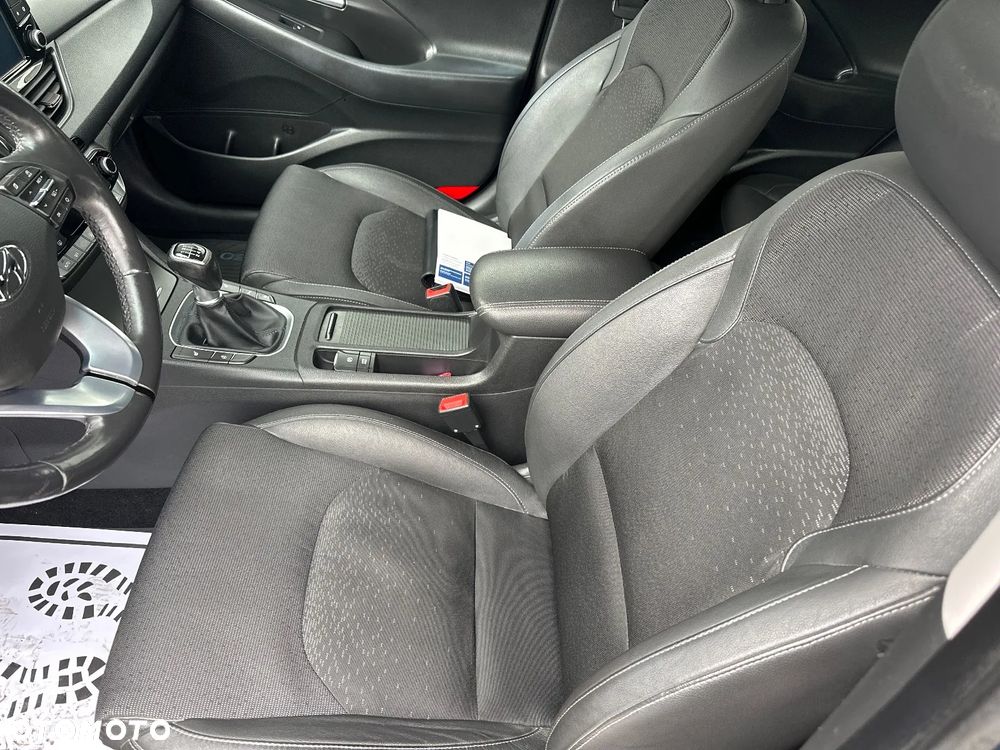 Hyundai i30 1.4 T-GDI Premiere Luxury - 21