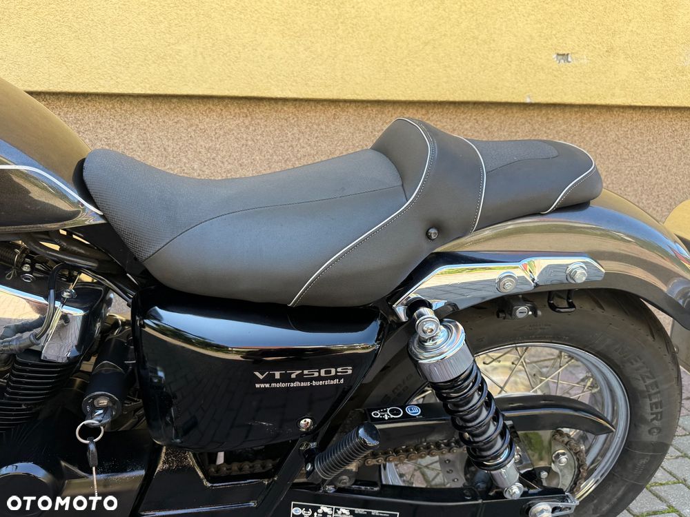 Honda VT - 30