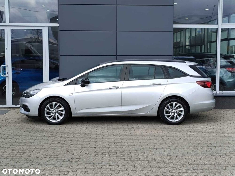 Opel Astra 1.4 T Elegance S&S - 9