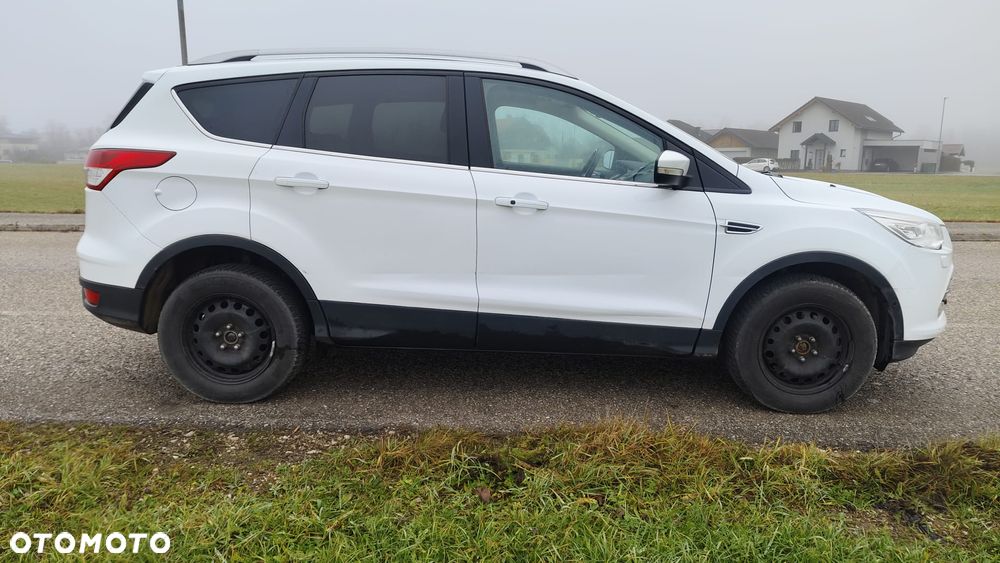 Ford Kuga 2.0 TDCi 4x4 Titanium - 6