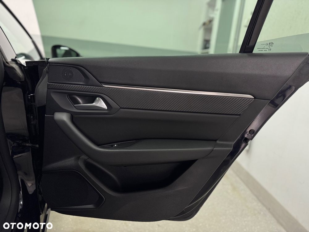 Peugeot 508 BlueHDi 130 EAT8 Active - 31