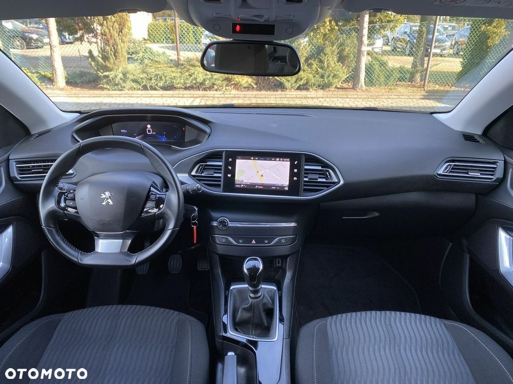 Peugeot 308 - 11