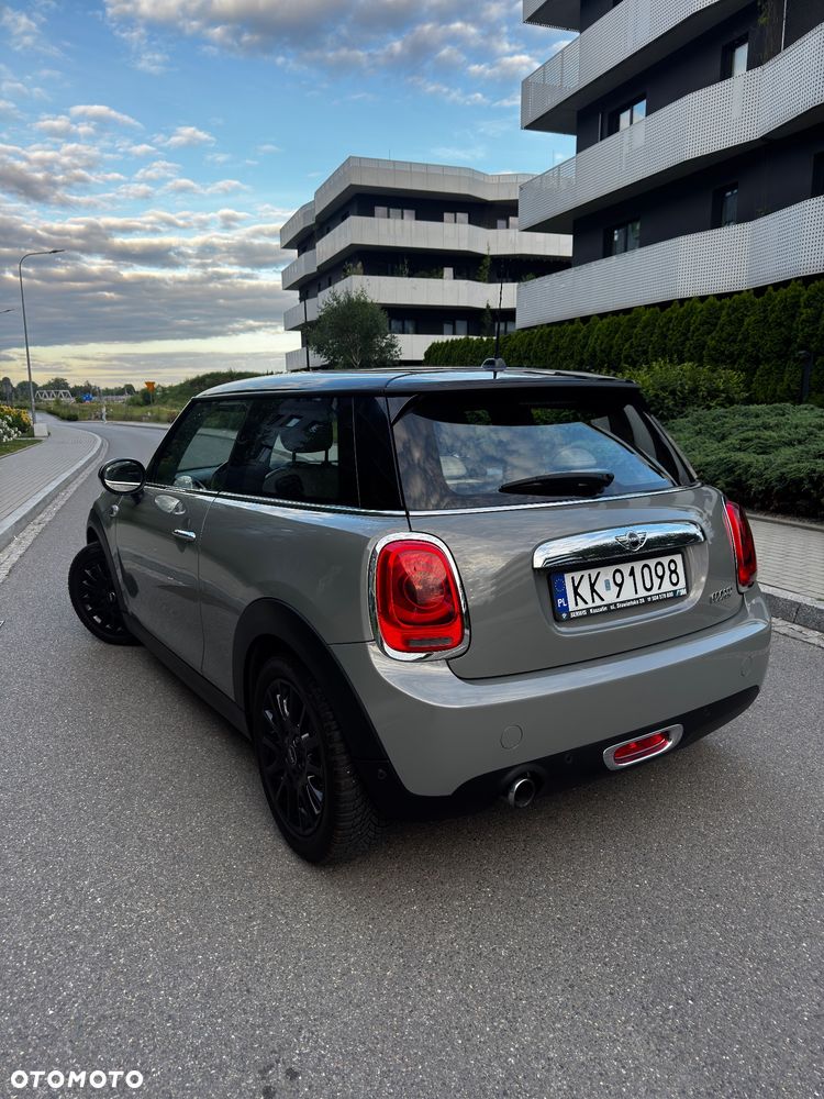 MINI Cooper Standard - 3