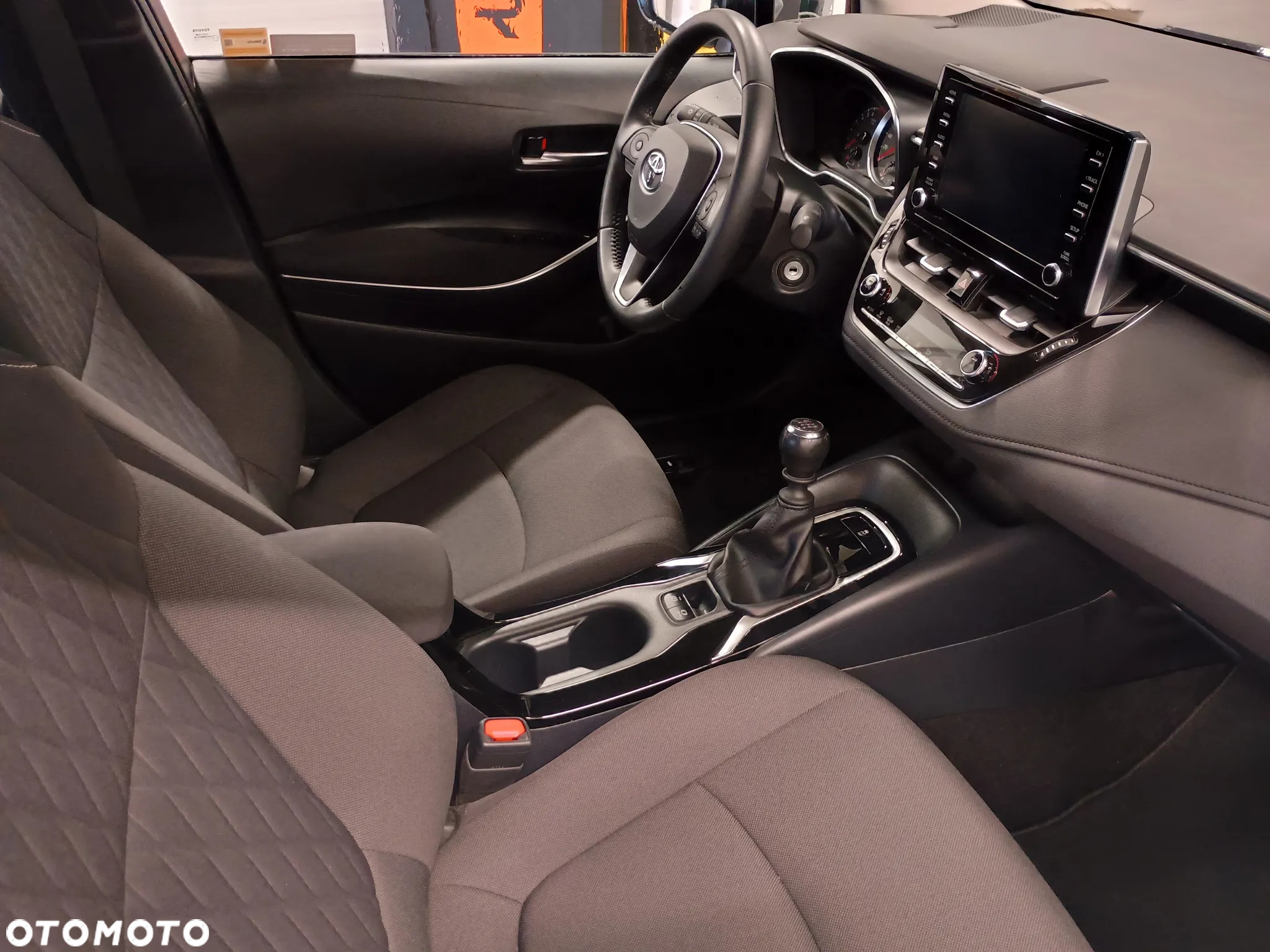 Toyota Corolla 1.5 Comfort - 22