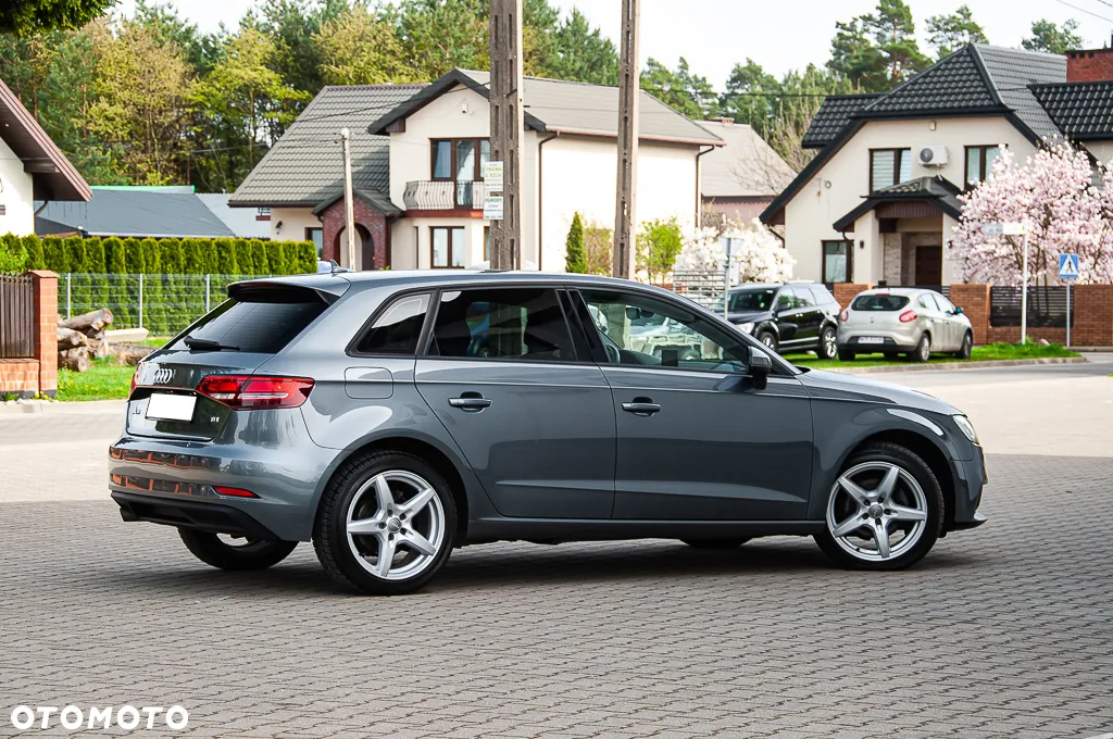 Audi A3 1.6 TDI Sportback - 22