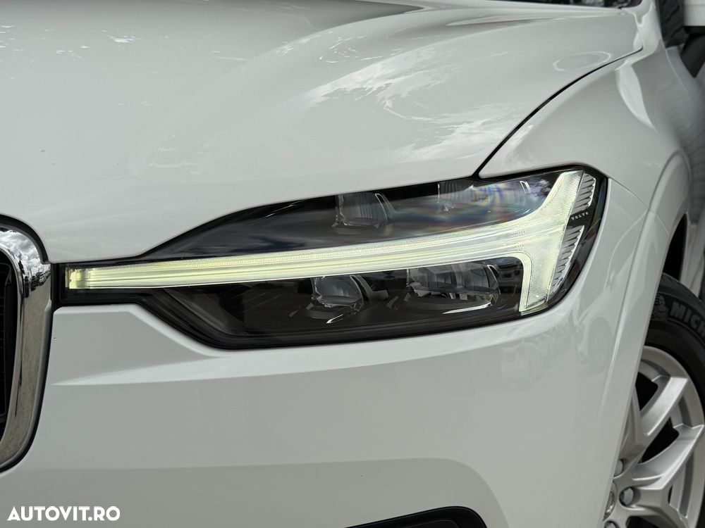 Volvo XC 60 B4 D Geartronic Momentum Pro - 31