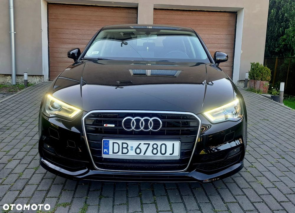 Audi A3 1.6 TDI (clean diesel) S tronic Ambiente - 1