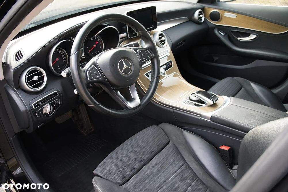 Mercedes-Benz Klasa C 180 Kompressor Automatik BlueEFFICIENCY - 6
