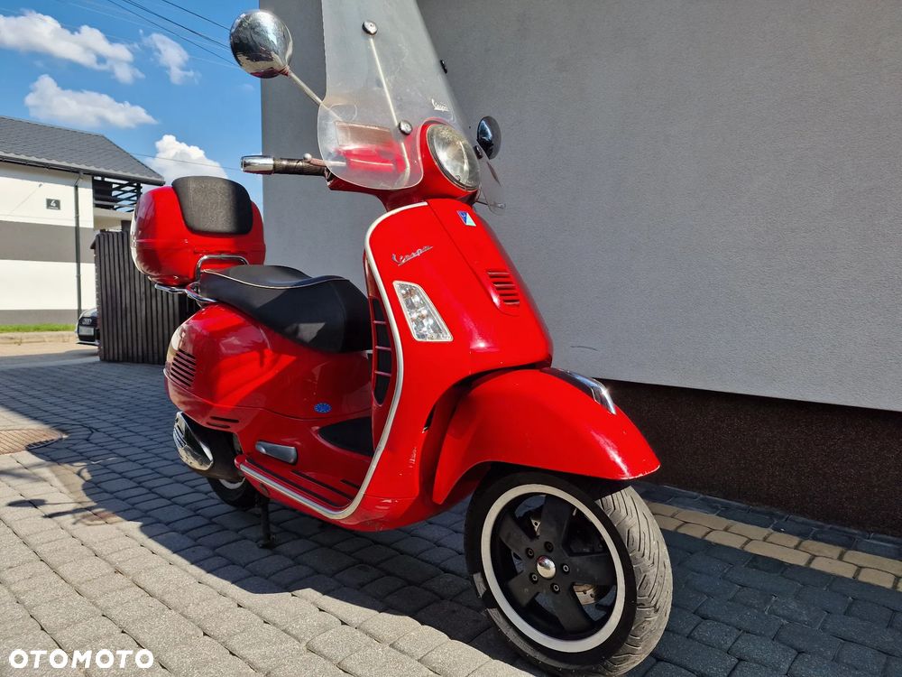 Piaggio Vespa - 1