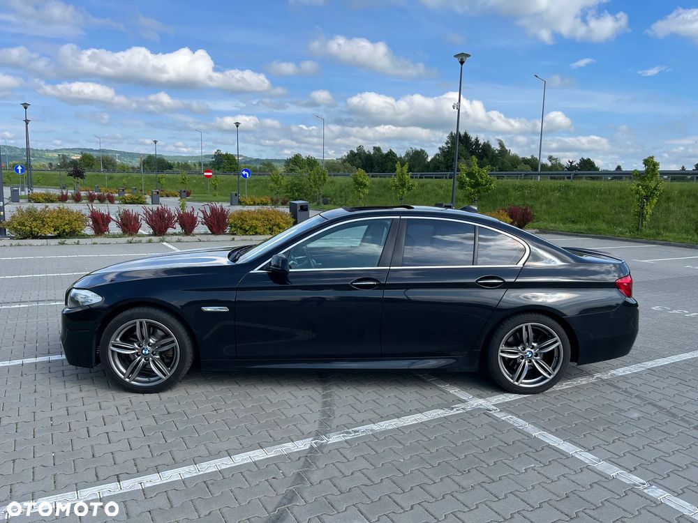 BMW Seria 5 528i - 4
