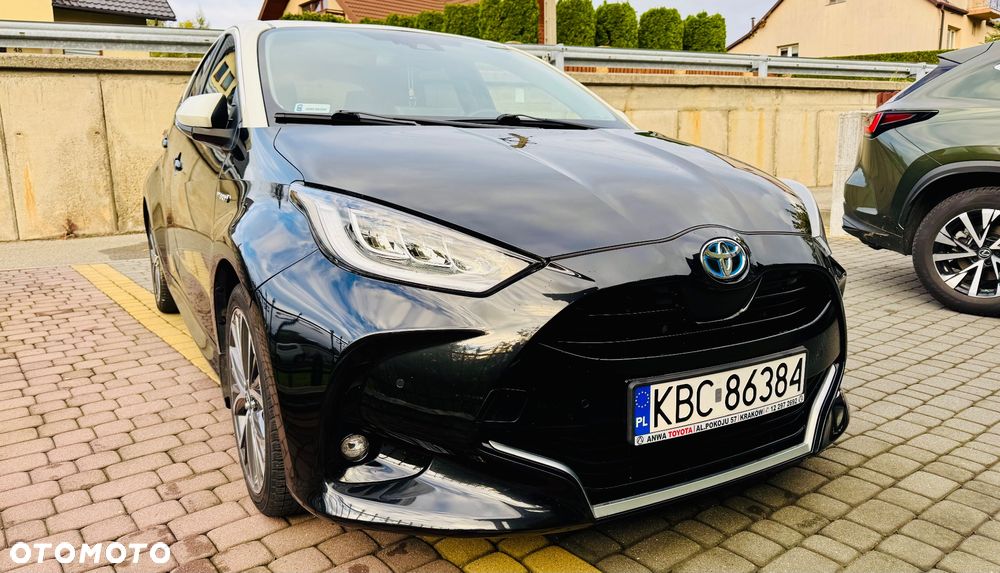 Toyota Yaris Hybrid 1.5 Selection Elegant - 1
