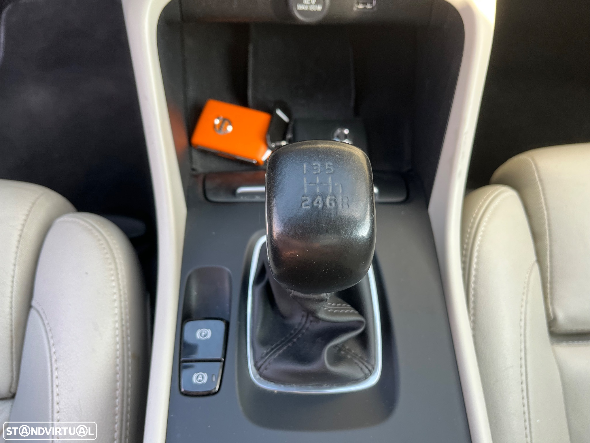 Volvo XC 40 1.5 T2 Inscription - 35