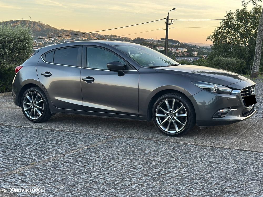 Mazda 3 Hatchback 1.5 Sky-D Excellence Pack Leather - 10
