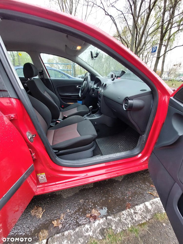 Seat Ibiza 1.4 16V Sport - 9