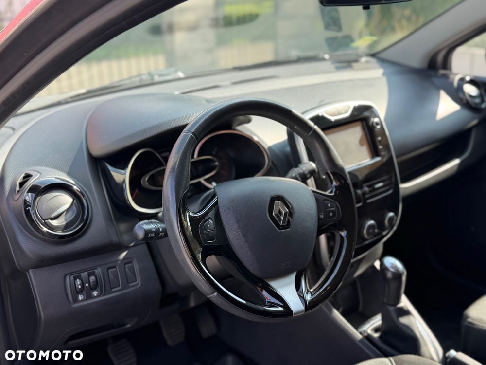 Renault Clio 1.2 16V Alize - 8