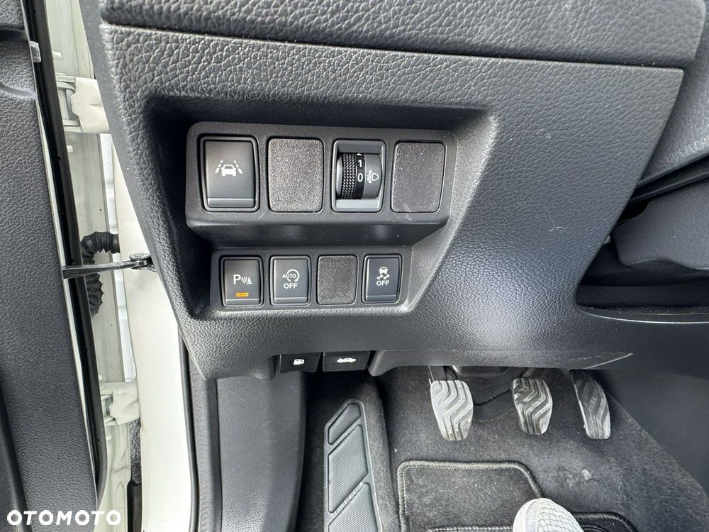 Nissan Qashqai 1.5 dCi TEKNA - 29