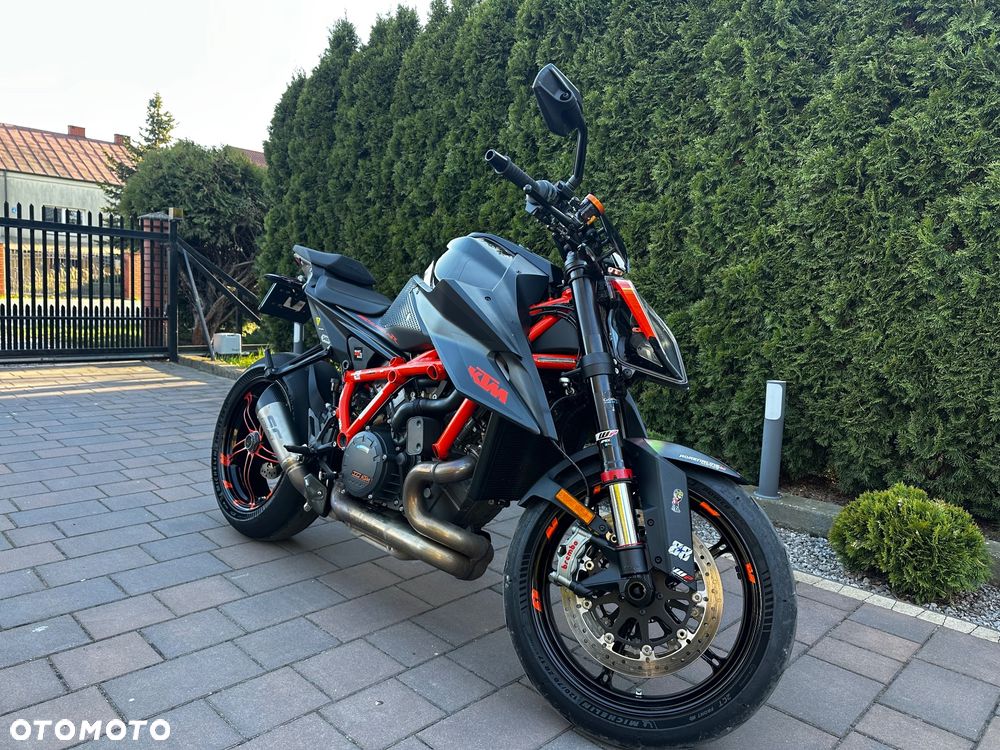 KTM Super Duke - 4