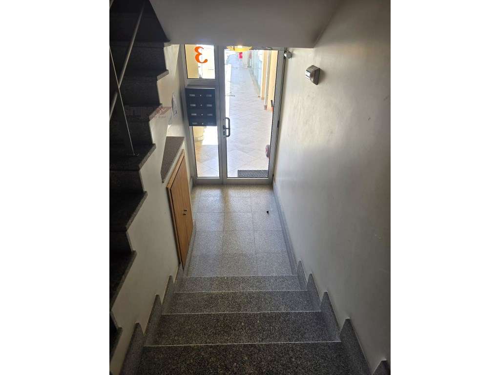 Oportunidade em Gandarela de Basto: Conforto e Funcionalidade num A... - Grande imagem: 2/33