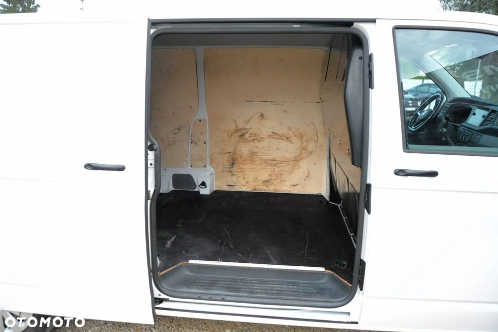 Volkswagen Transporter L2H1 - 29