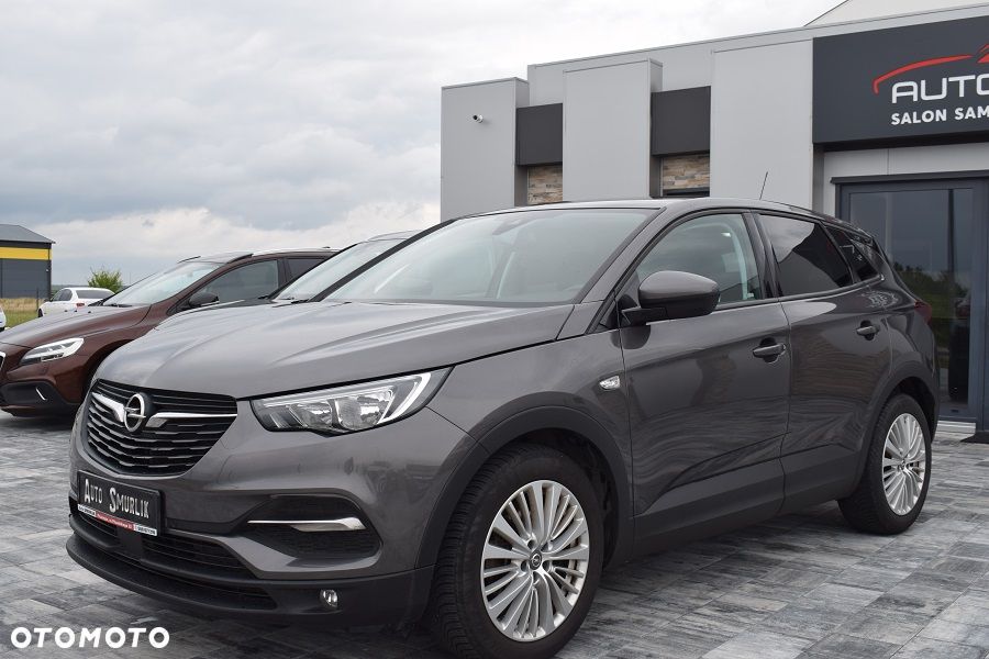 Opel Grandland X 1.2 Start/Stop Elegance - 2