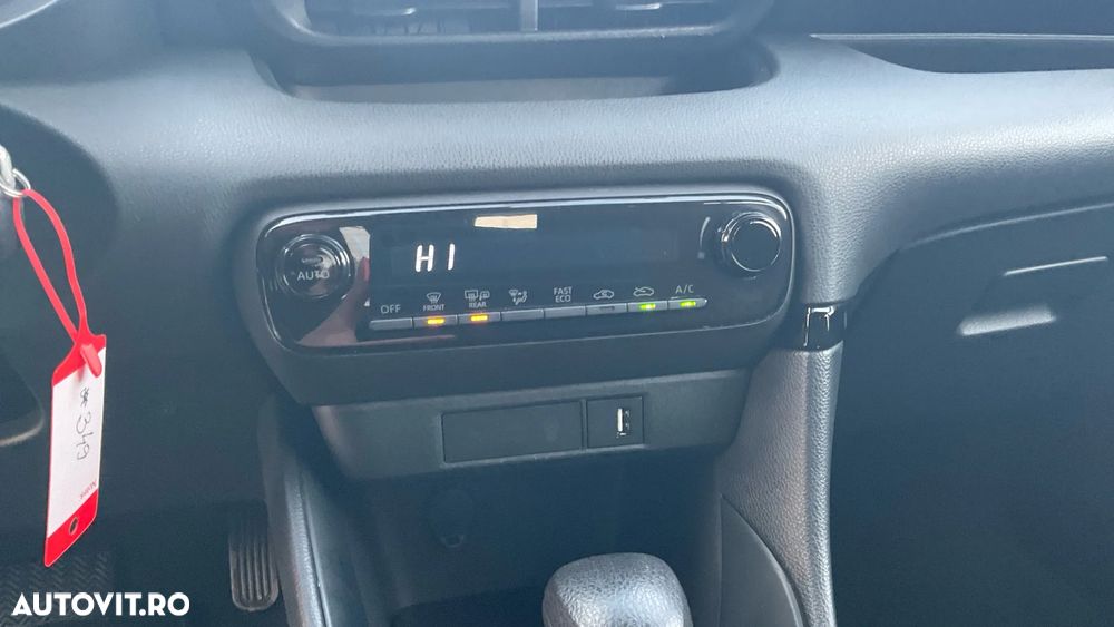 Toyota Yaris 1.5 VVT-i HSD Eco - 28