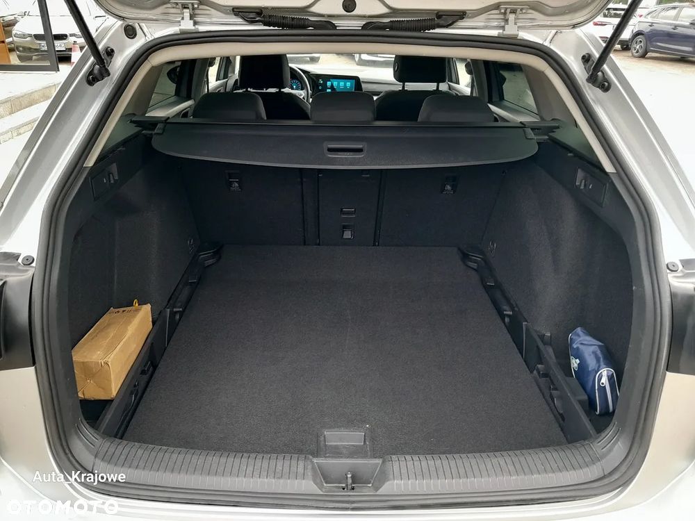 Volkswagen Golf 1.5 TSI EVO Life - 33