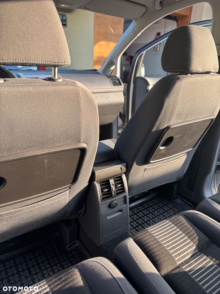 Volkswagen Touran 1.6 United - 9