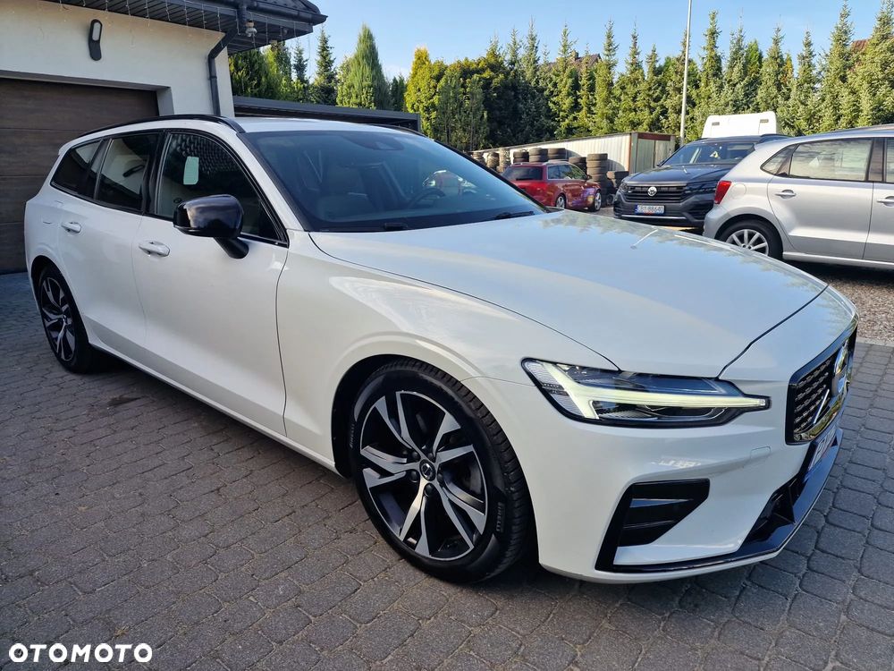 Volvo V60 B4 D Plus Dark - 10