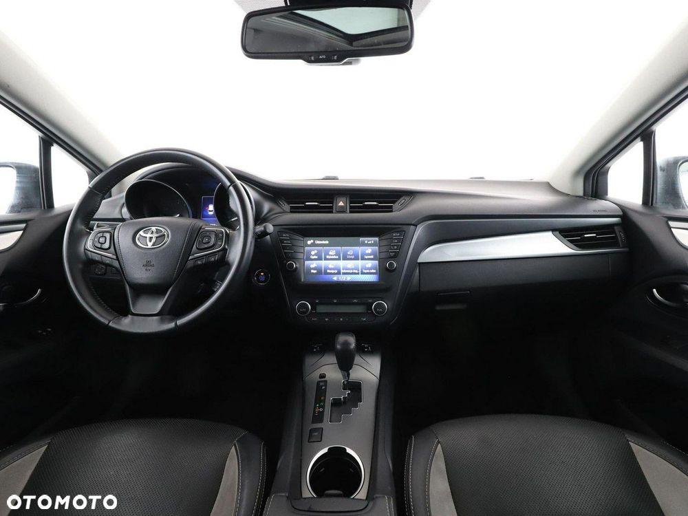 Toyota Avensis 1.8 Multidrive S Executive - 16